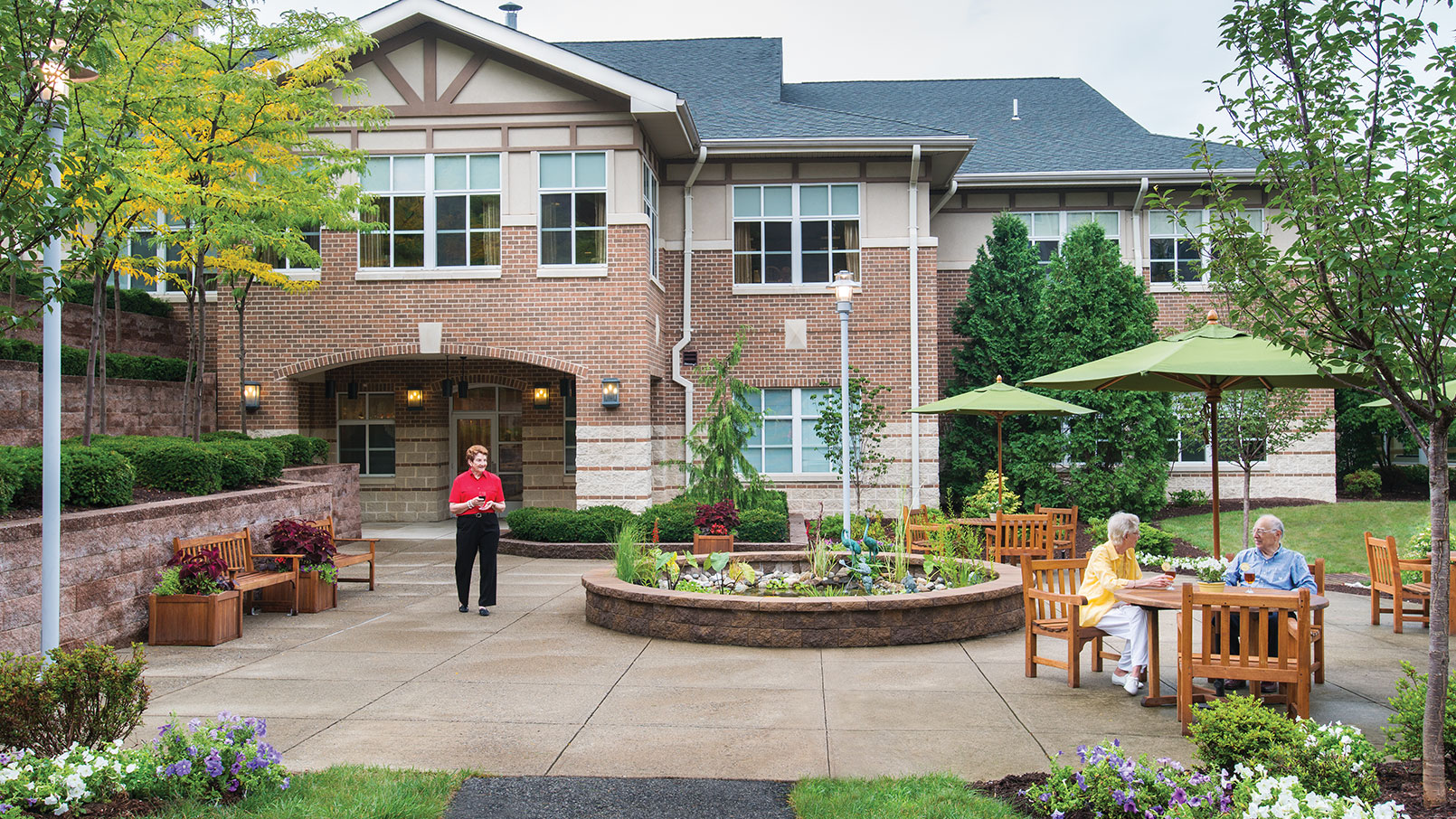Erickson residents enjoy outdoor common space.