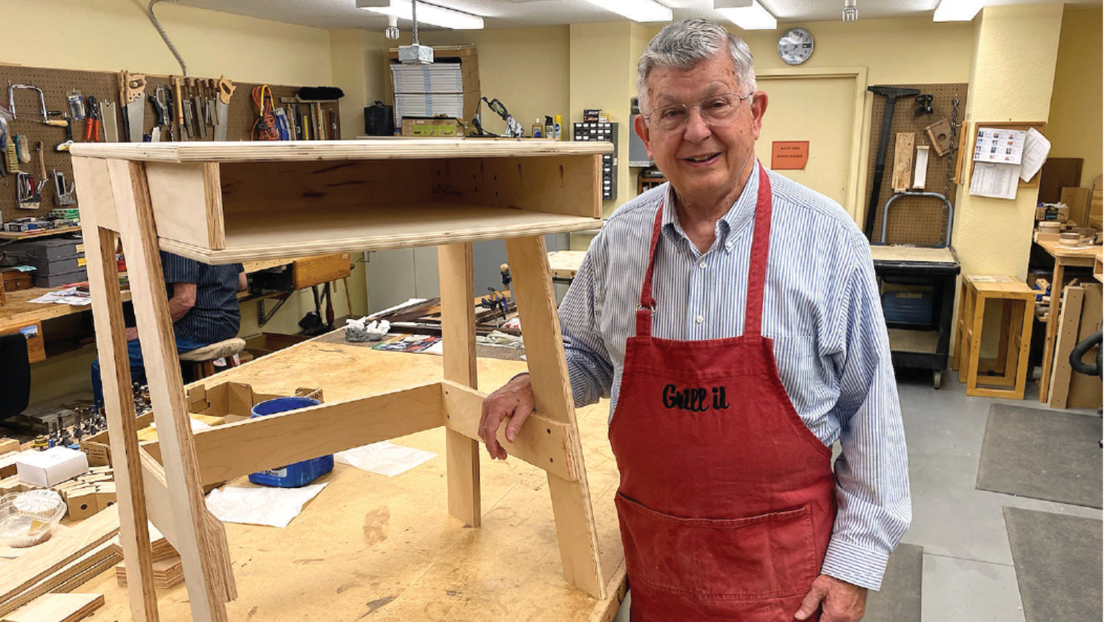 Making friends and birdhouses at Wind Crest Making friends and birdhouses at Wind Crest