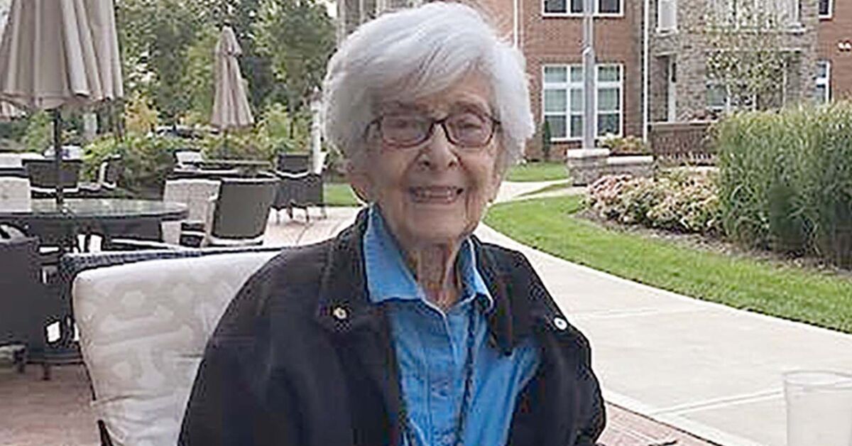 LHN-0122-EnterpriseJackie-1610x906 Lantern Hill resident