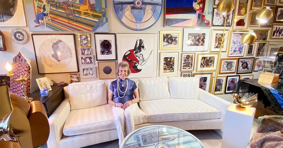 Maris Grove resident Myrna's Art Gallery