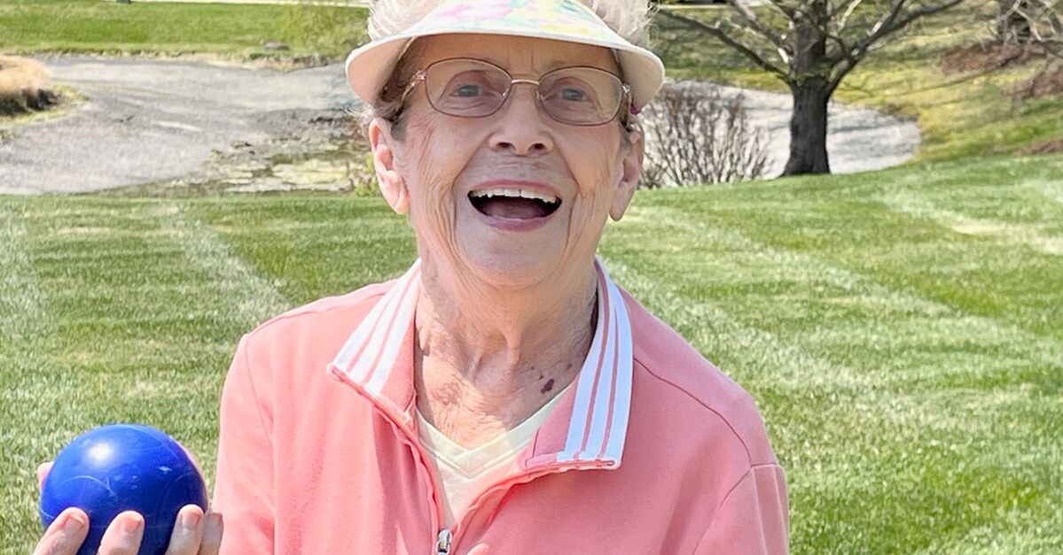 Residents at Fox Run in Novi, Michigan enjoy ample opportunities to boost their health and well-being by taking advantage of outdoor amenities and social connections.