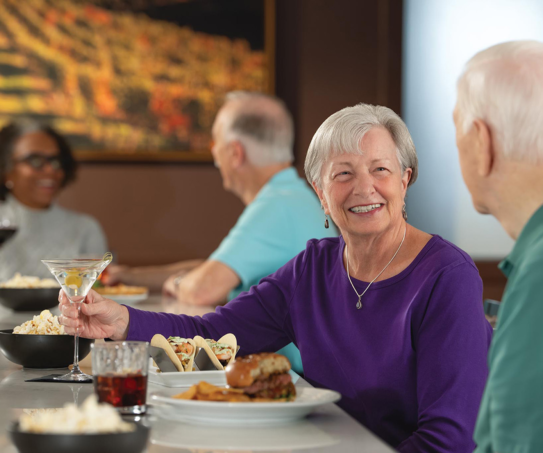 residents dining