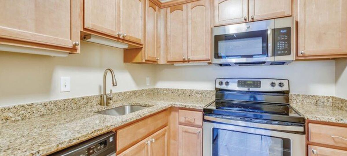 Image of the Guilford kitchen.