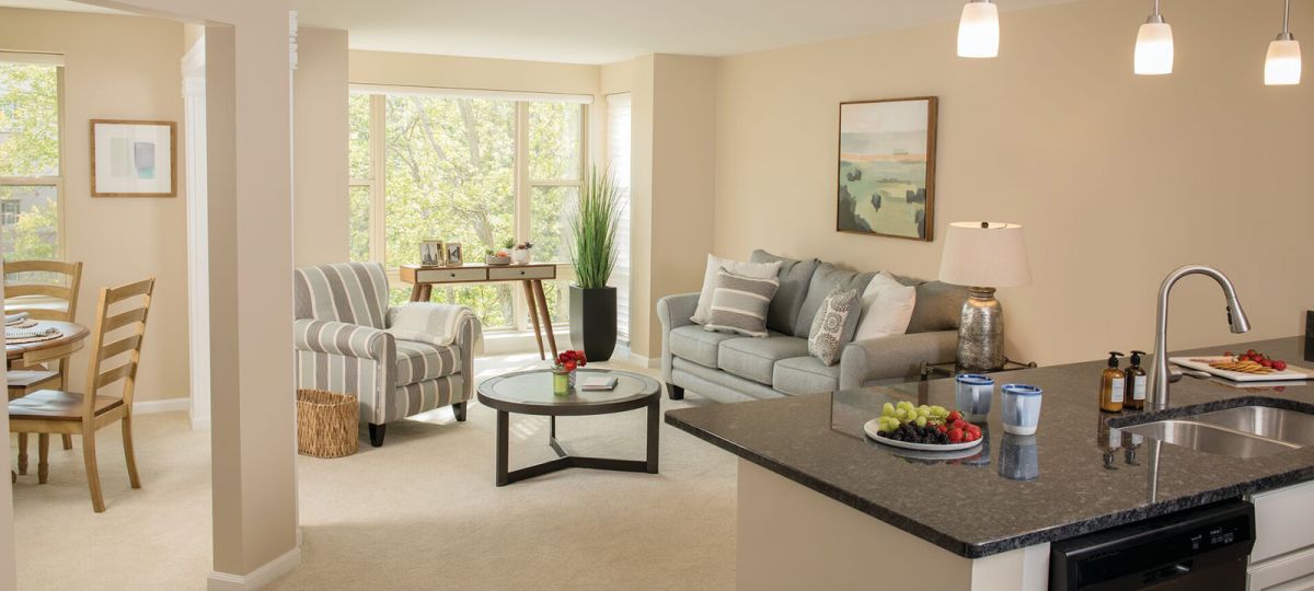 Image of the Newbury open floor plan.
