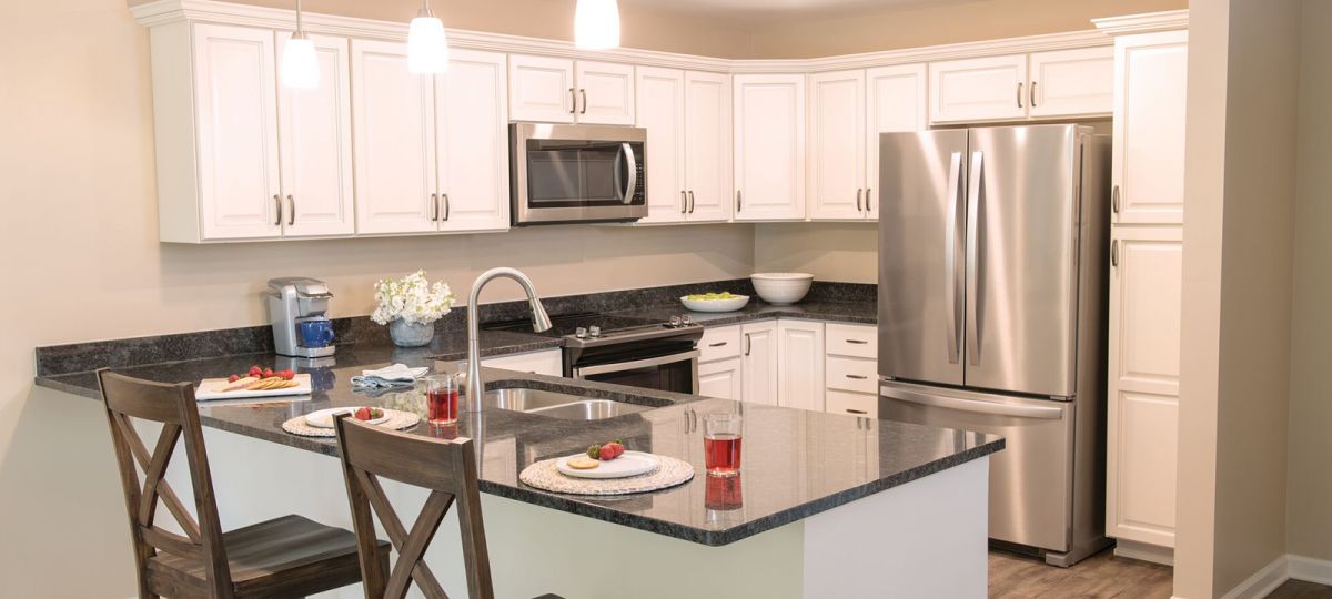 Image of the Newbury kitchen.