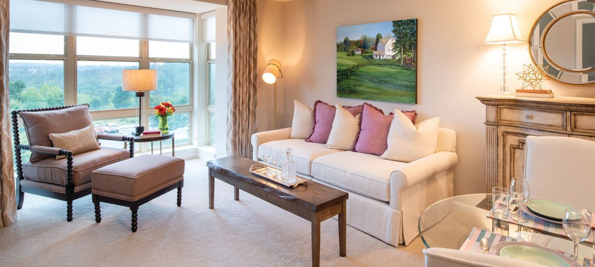 Image of the Hastings living room.