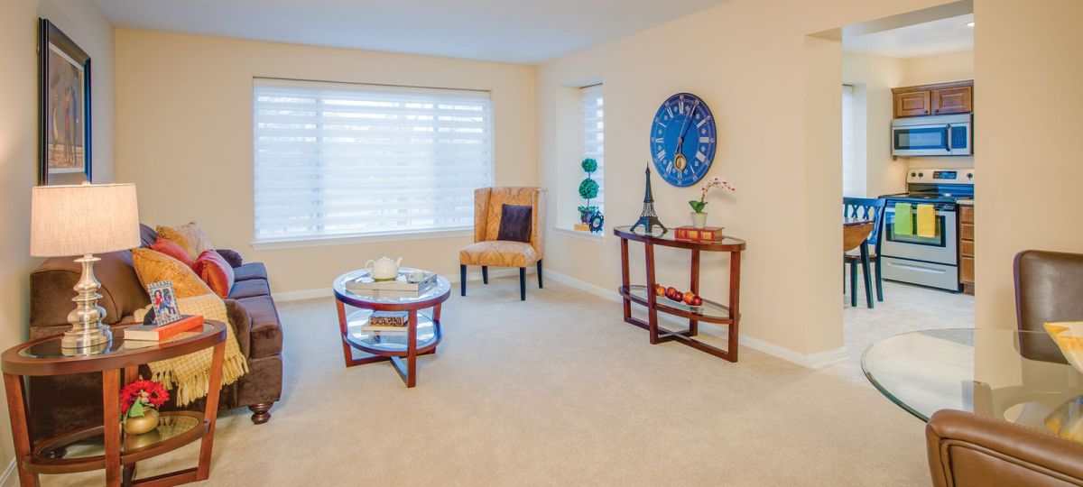 Image of the Jackson living room.