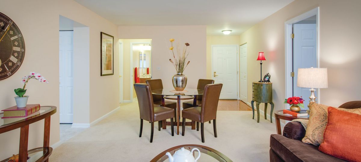 Open floor plan living room and dining area.