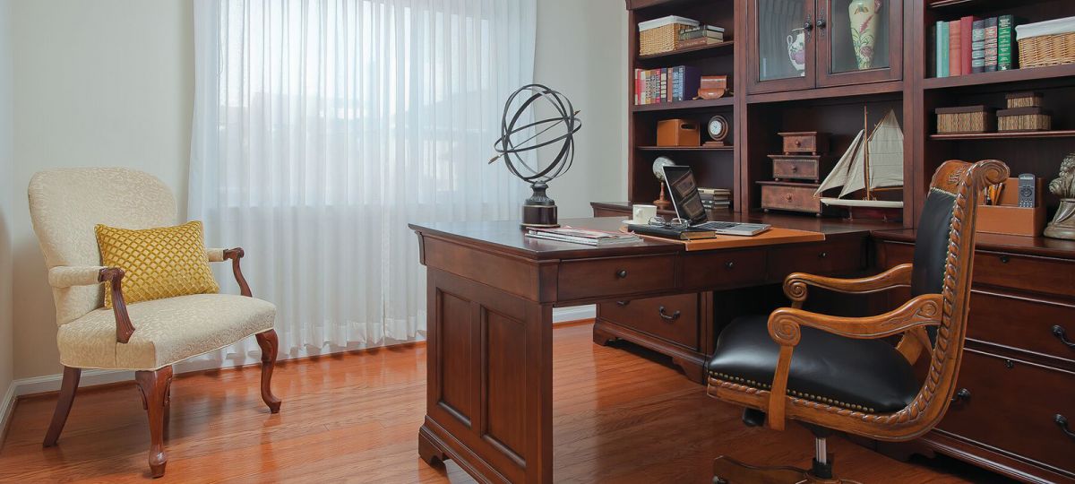Image of the Hastings living room.