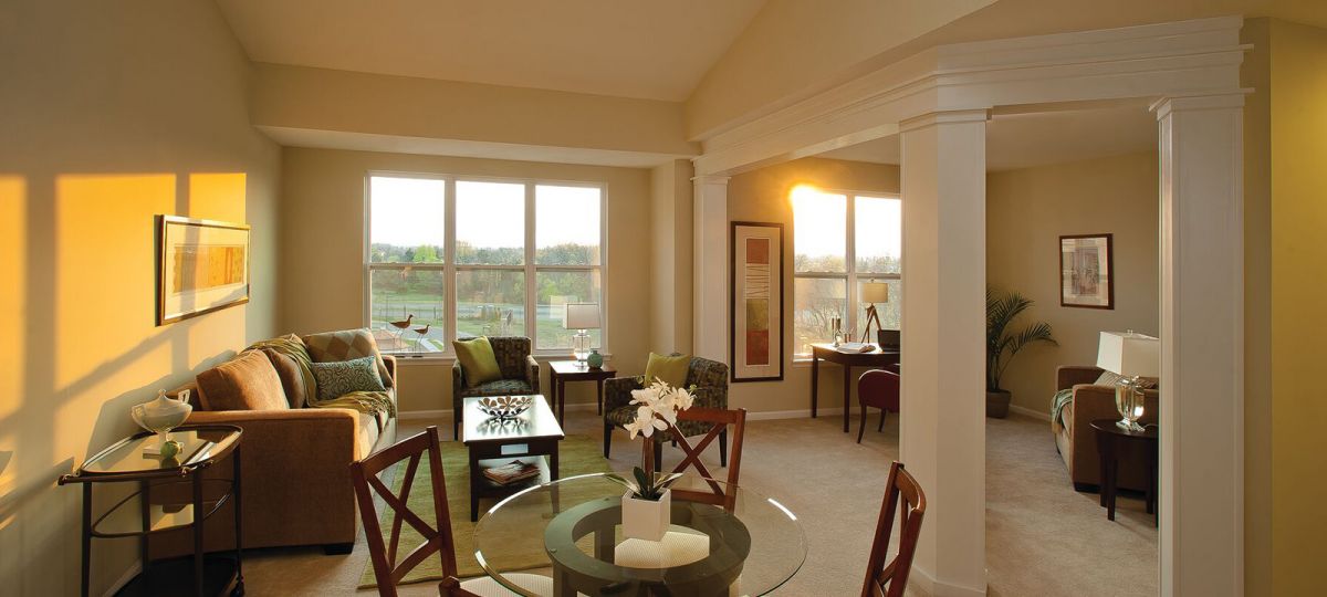 Image of the Newbury living and dining area.
