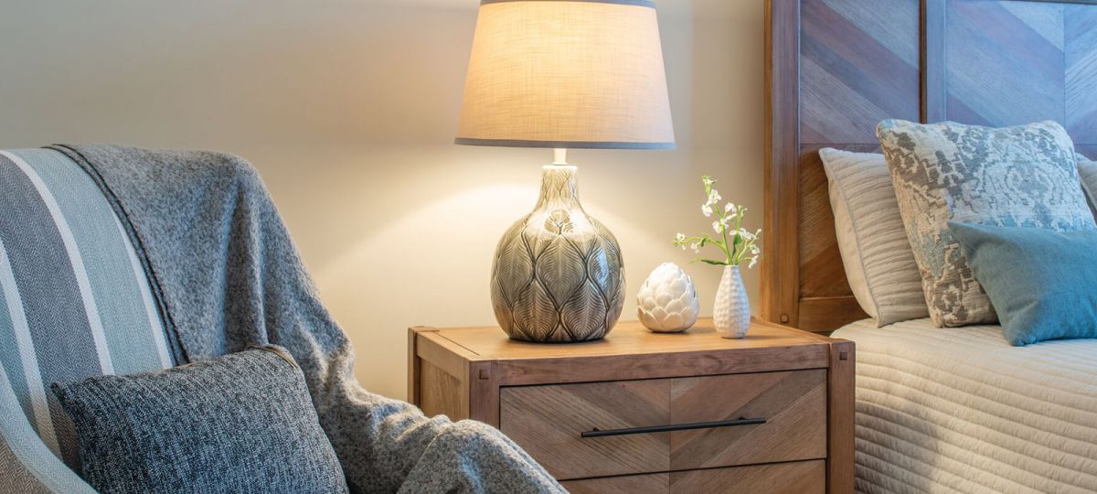 Image of a Williamsburg bedroom.