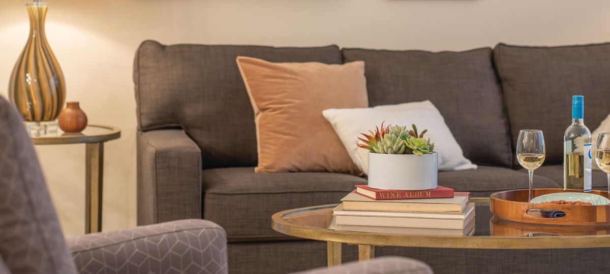 Image of the Hamilton living room.
