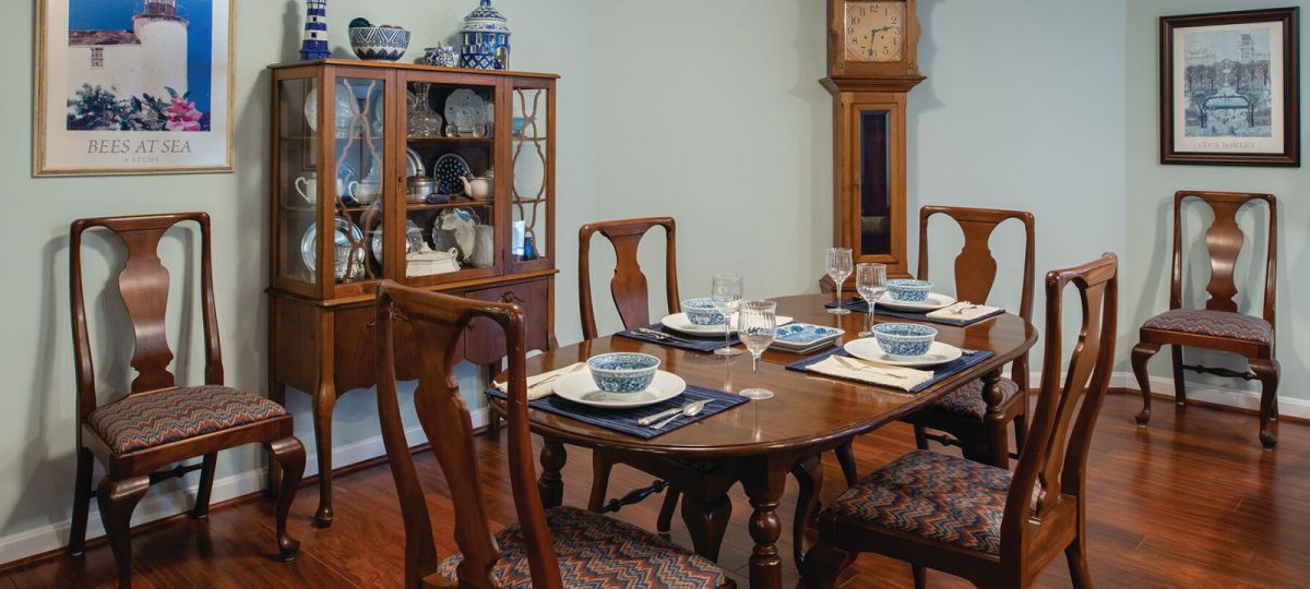 Dining room in Keswick apartment home.