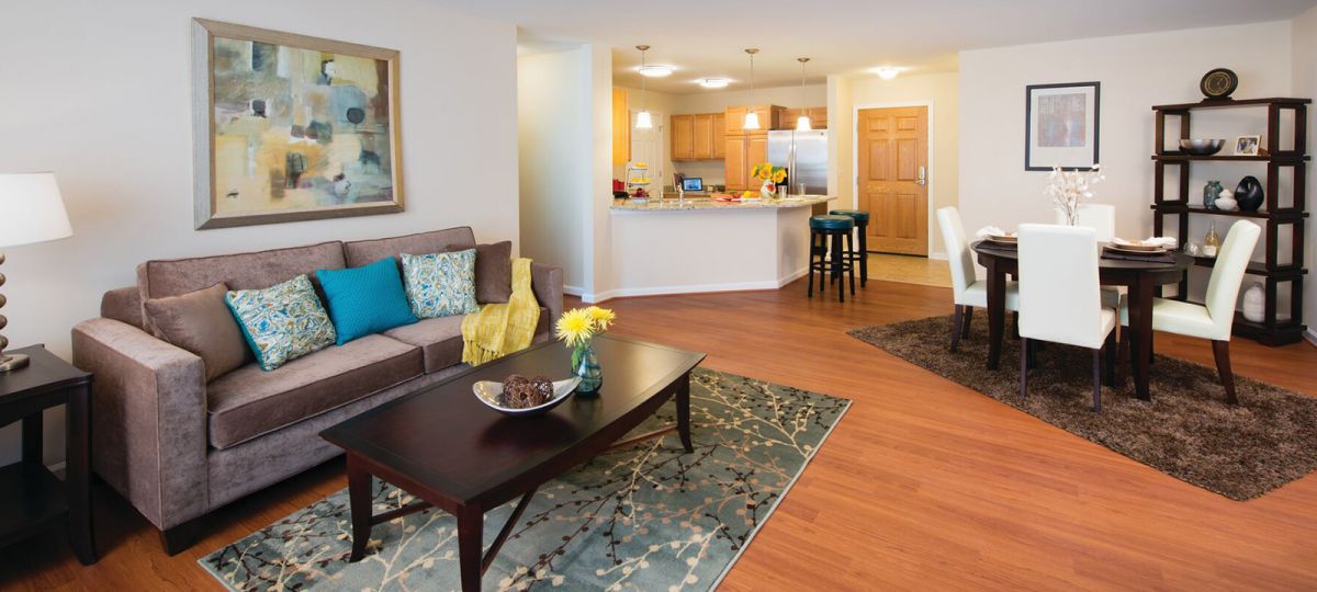 Image of the Pearson living room.