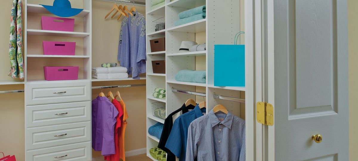 Image of the Flagstaff walk-in closet.