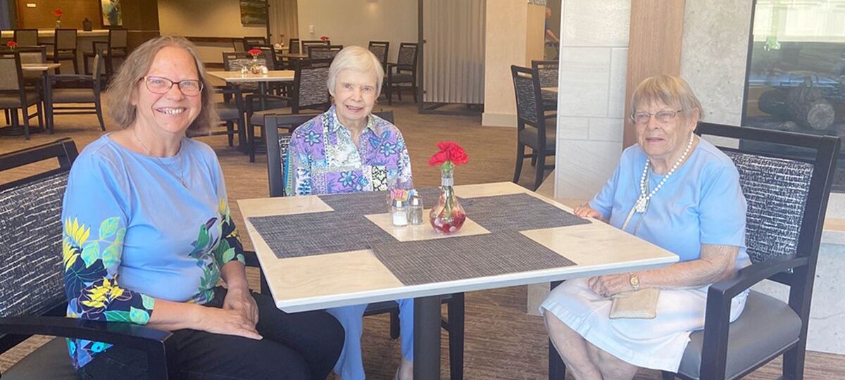 GSV_0922_Enterprise_Dining2_1610x906_WEB.jpeg Greenspring Dining
