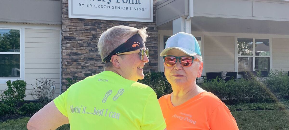 APR_1122_Enterprise_Trot_1610x906_WEB.jpeg Avery Point Turkey Trot