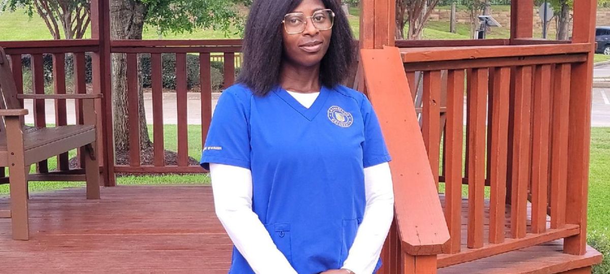 Healthcare team members like Tolani Ogundipe enjoy career advancement opportunities at Eagle's Trace in West Houston.
