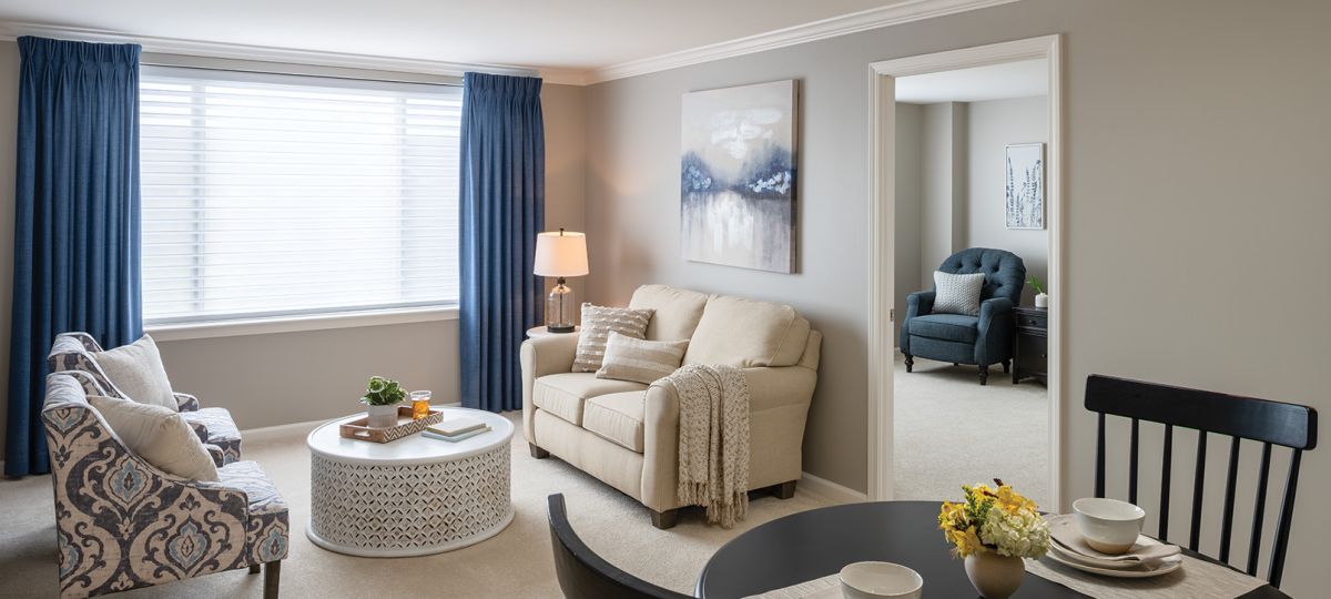 Anns Choice Fairmont Interior