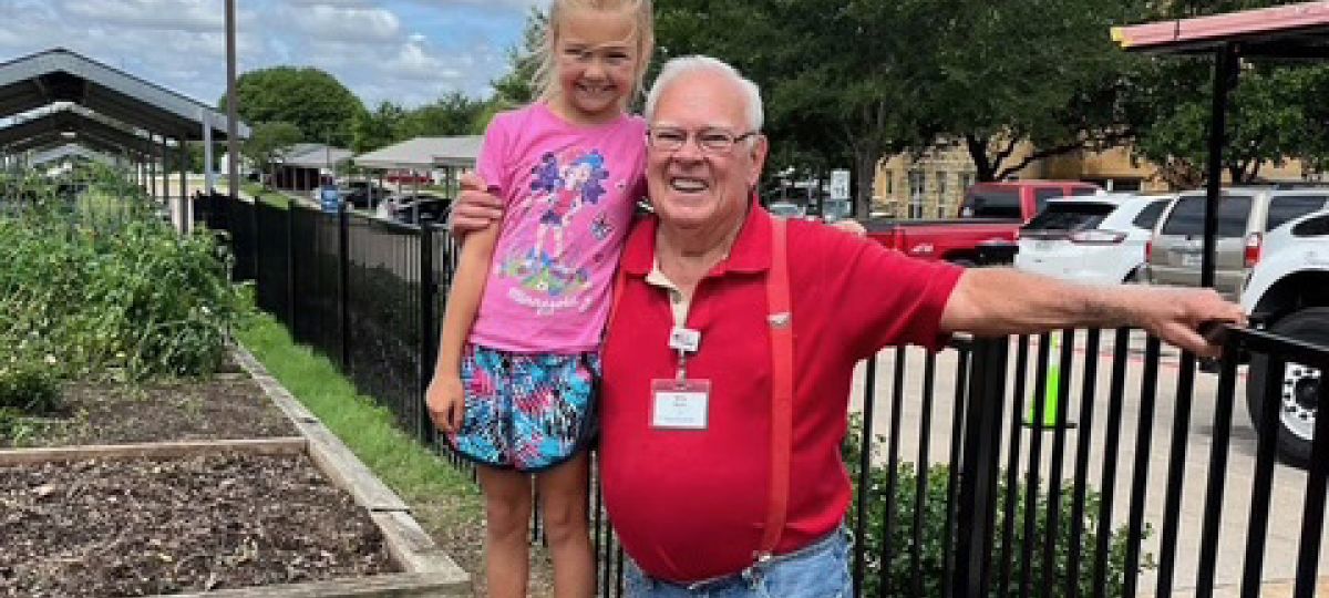 Residents of Highland Springs in North Dallas enjoy an array of outdoor activities and amenities.