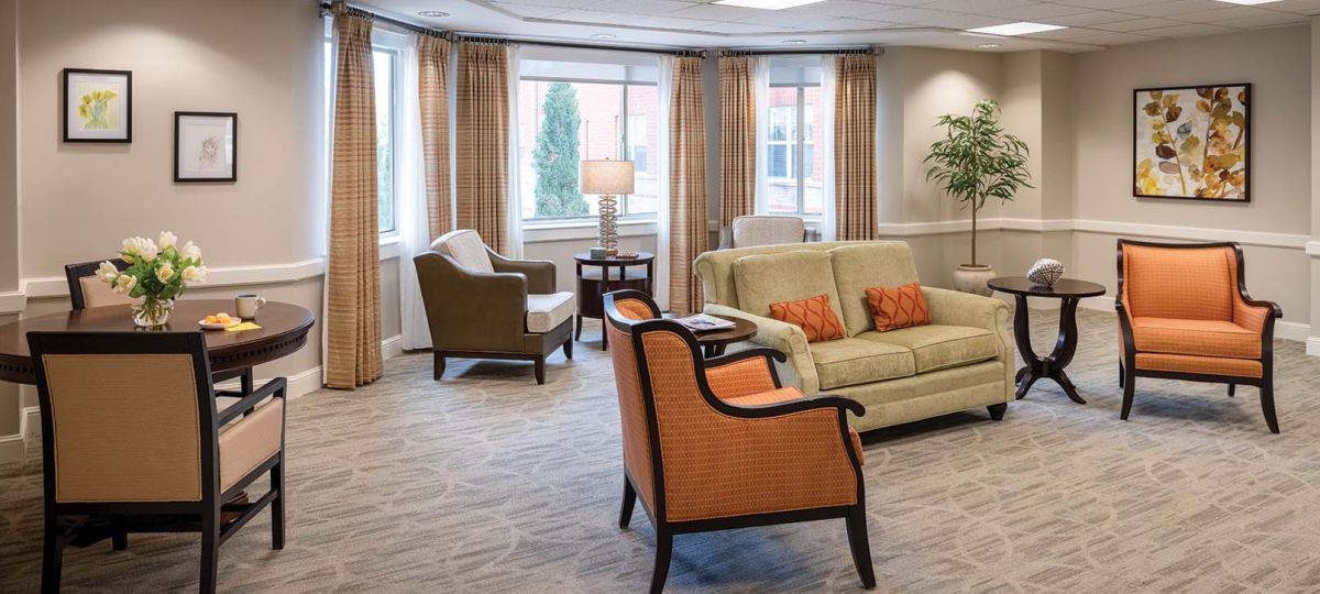Brooksby Village Assisted Living Room