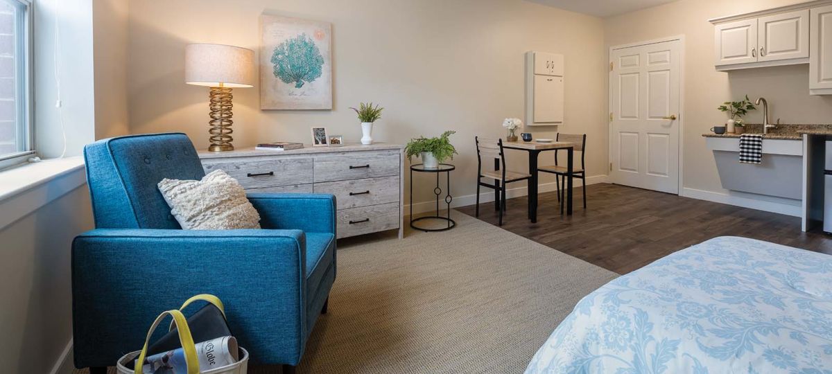 Brooksby Village Assisted Living Room