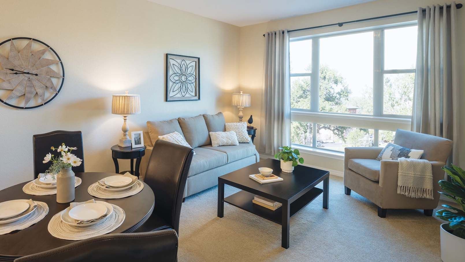 Open living space at Wind Crest