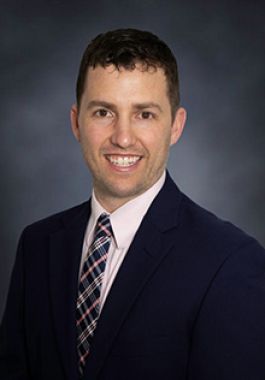 Bryan Bee's headshot