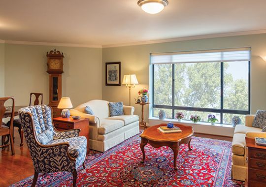 Image of the Keswick living room.