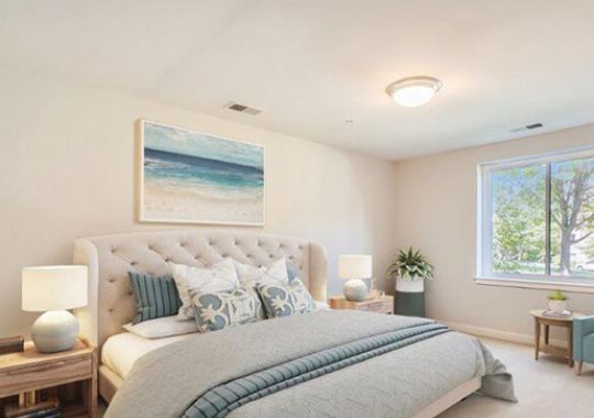 Image of the Jefferson bedroom.