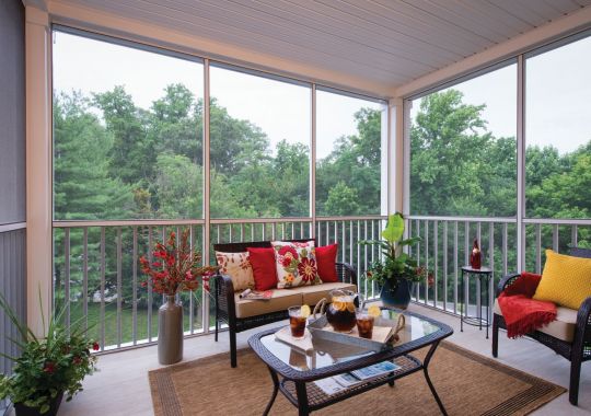 Image of the Pearson screened-in porch.