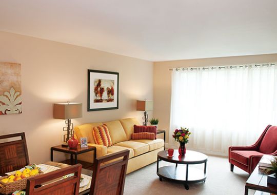 Open view of living room in Hawthorne apartment.