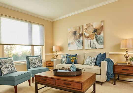 Image of the Fairmont living room.