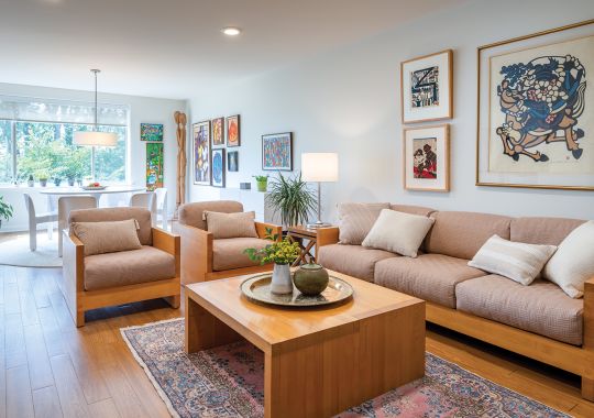 Lamcaster living room