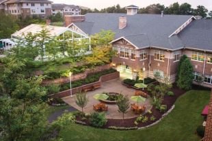 Savvy Seniors Move To Cedar Crest In The Winter image