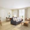 XL 2BR living room